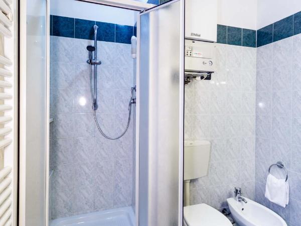 Hotel Cairoli : photo 6 de la chambre studio