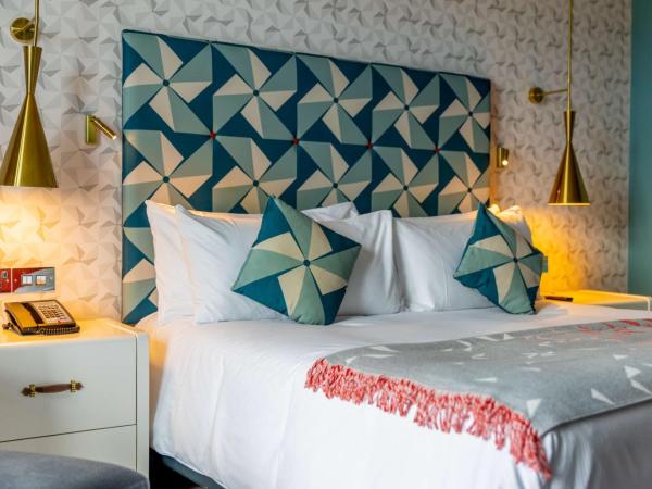 Hilton Bournemouth : photo 4 de la chambre chambre lit king-size