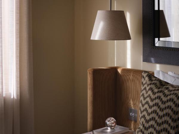 The Hari London : photo 3 de la chambre chambre lit king-size deluxe