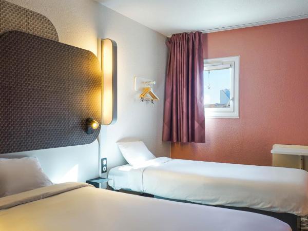 B&B HOTEL Marseille Parc Chanot : photo 3 de la chambre chambre lits jumeaux