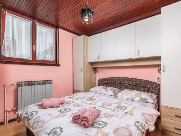 Camelia & Martina apartments : photo 4 de la chambre appartement