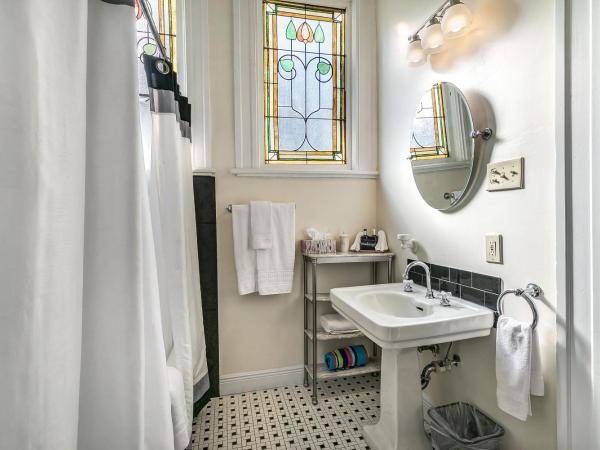 Canal Street Inn : photo 3 de la chambre chambre lit queen-size deluxe