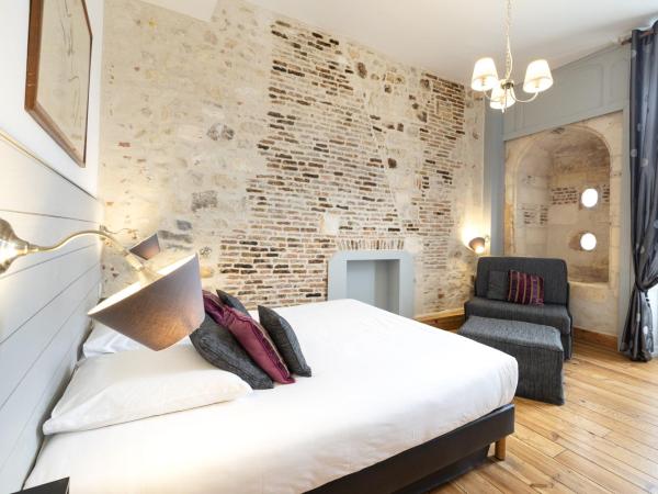 Hotel de La Paix : photo 1 de la chambre chambre familiale (4 adultes)