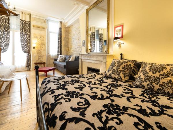 Hotel de La Paix : photo 3 de la chambre chambre familiale romantique