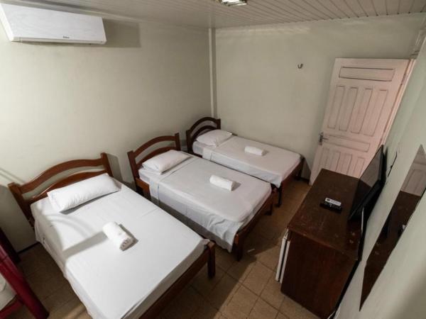 HOTEL CENTRAL DE FORTALEZA : photo 10 de la chambre chambre triple