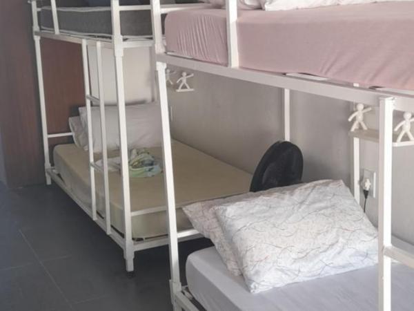 Hospedagem Tucanos : photo 5 de la chambre lit superposé dans dortoir mixte