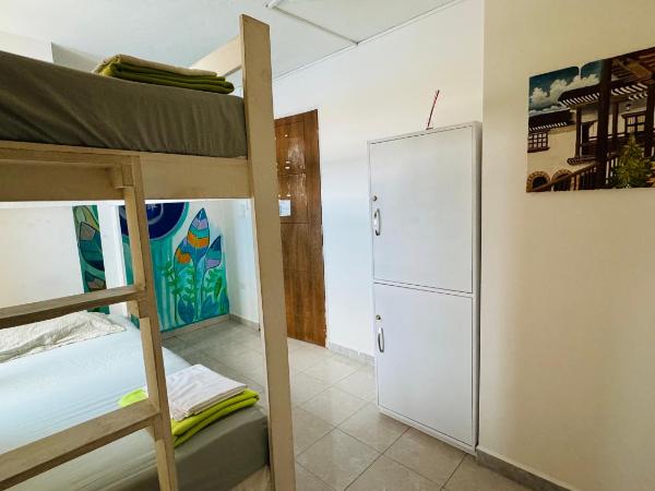 La Luz Hostal Cancun : photo 3 de la chambre lit simple dans dortoir mixte