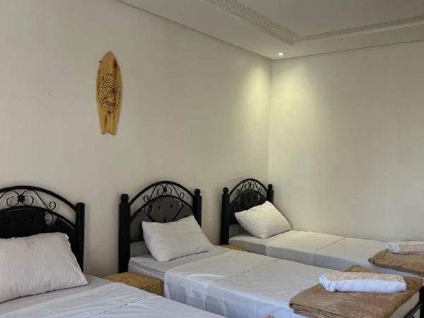 rise surf and yoga morocco : photo 1 de la chambre dortoir mixte de 4 lits