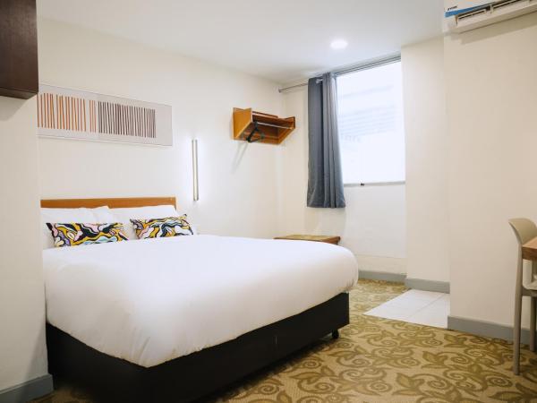 The Concept Hotel KL- TBS : photo 2 de la chambre chambre standard lit queen-size