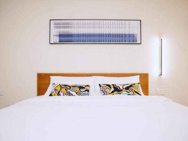 The Concept Hotel KL- TBS : photo 4 de la chambre chambre lit king-size deluxe