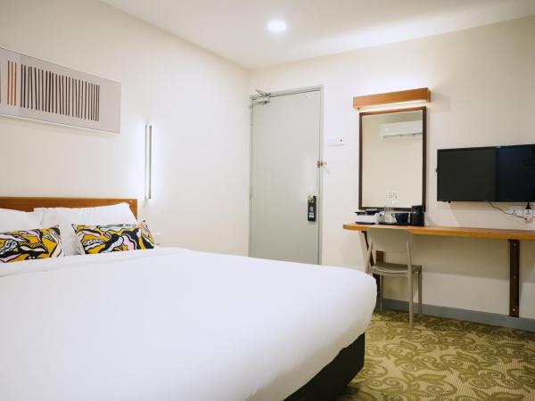 The Concept Hotel KL- TBS : photo 2 de la chambre chambre lit king-size standard