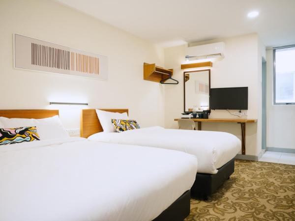 The Concept Hotel KL- TBS : photo 3 de la chambre chambre triple avec vue