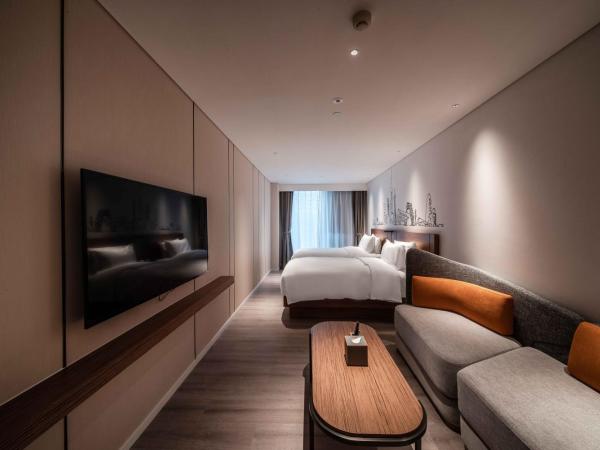 UrCove by Hyatt Shanghai Lujiazui Expo Center : photo 1 de la chambre chambre lits jumeaux exécutive