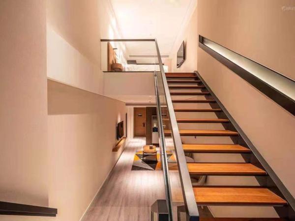 UrCove by Hyatt Shanghai Lujiazui Expo Center : photo 1 de la chambre urcove loft king room
