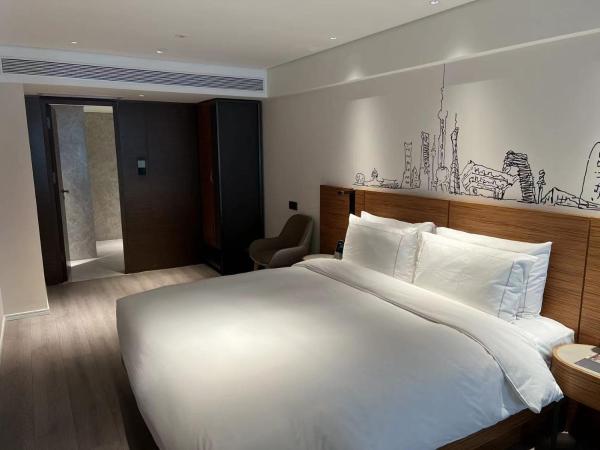 UrCove by Hyatt Shanghai Lujiazui Expo Center : photo 3 de la chambre urcove loft king room