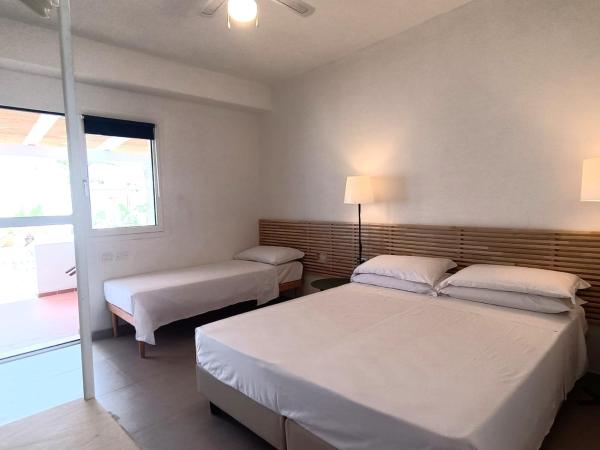 Lido Di Alghero Rooms on the Beach : photo 5 de la chambre chambre triple standard - vue sur mer