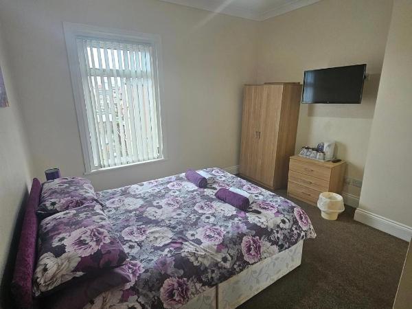 Bayswater House : photo 4 de la chambre chambre familiale avec salle de bains privative