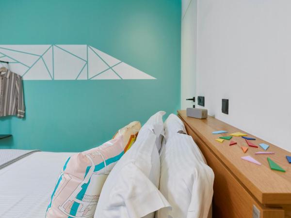 Mosaikon : photo 2 de la chambre chambre double standard avec balcon