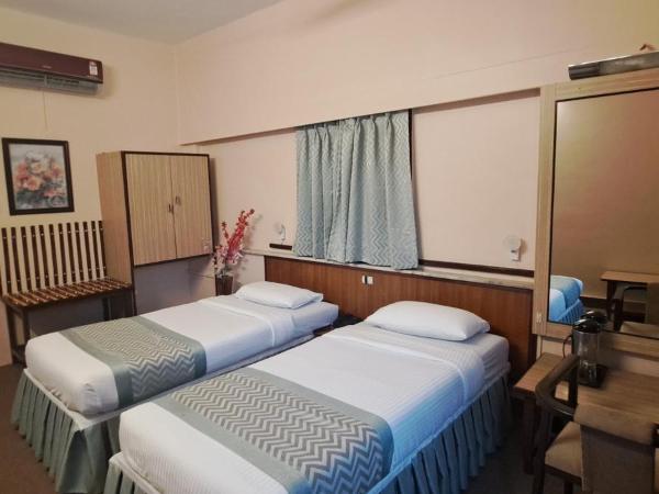 Hotel Swaroop : photo 5 de la chambre chambre deluxe double ou lits jumeaux