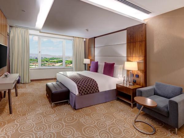 Crowne Plaza Muscat OCEC, an IHG Hotel : photo 1 de la chambre suite diplomatique