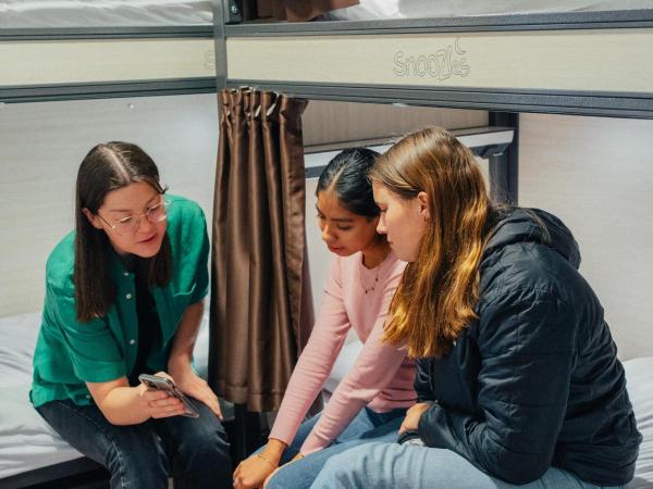 Snoozles Galway City Centre : photo 3 de la chambre lit dans dortoir pour femmes de 4 lits