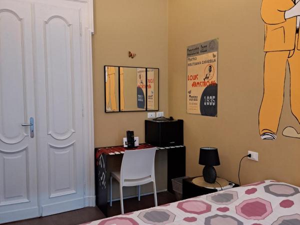 Loca : photo 2 de la chambre chambre double ou lits jumeaux avec salle de bains privative