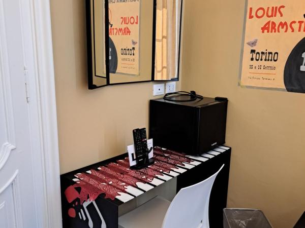 Loca : photo 4 de la chambre chambre double ou lits jumeaux avec salle de bains privative