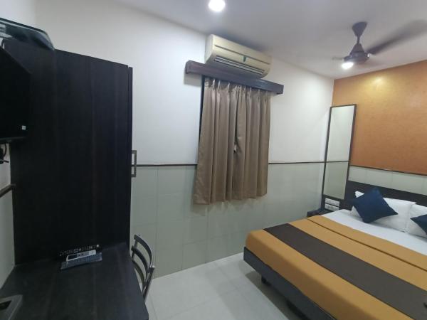 Hotel Triton - Near US Embassy : photo 5 de la chambre chambre simple standard