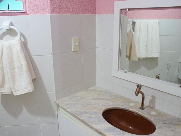 pousada da sarafina ltda : photo 2 de la chambre chambre double