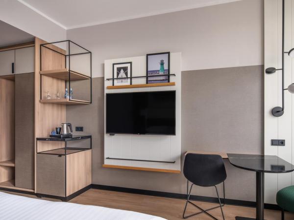 Sopot Marriott Resort & Spa : photo 2 de la chambre chambre lit king-size avec balcon