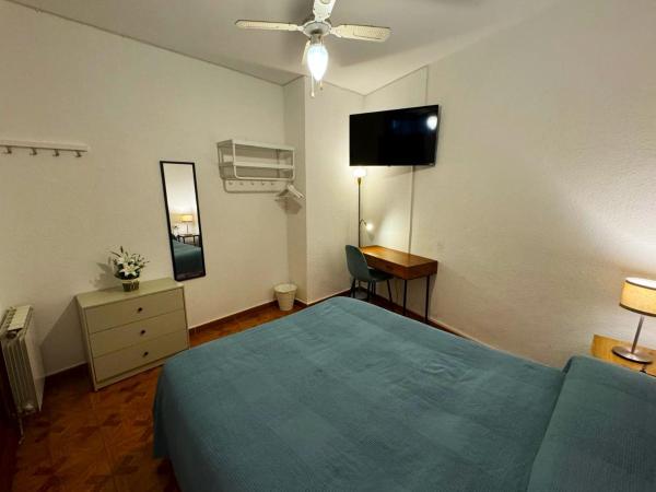 Habitaciones Figueroa : photo 4 de la chambre chambre double avec salle de bains commune