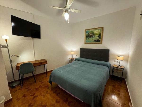 Habitaciones Figueroa : photo 3 de la chambre chambre double avec salle de bains commune