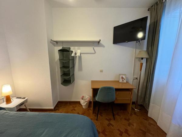 Habitaciones Figueroa : photo 6 de la chambre chambre double standard avec salle de bains commune