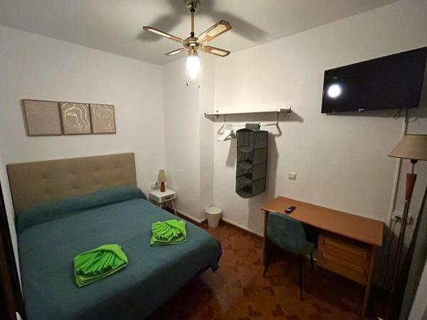 Habitaciones Figueroa : photo 2 de la chambre chambre double standard avec salle de bains commune