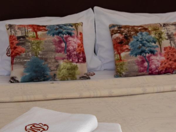 Suites Sevilla : photo 6 de la chambre chambre lit queen-size deluxe