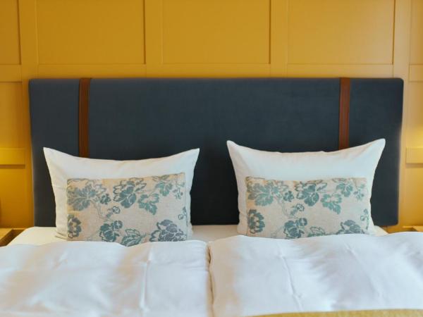 Boutique Hotel Orangerie : photo 3 de la chambre chambre supérieure avec lit king-size et vue sur la cour