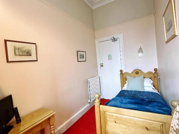 Rosehall Hotel : photo 3 de la chambre chambre simple avec salle de bains extérieure privative