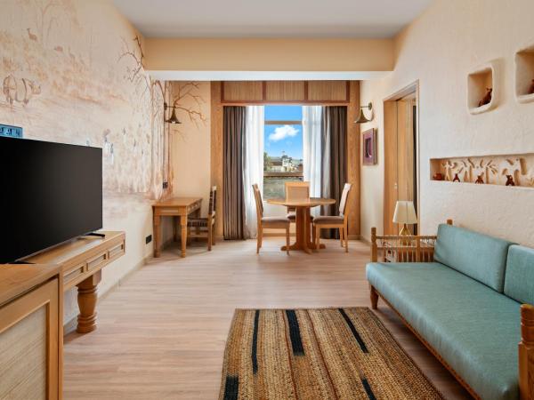 Varnabas Museum Hotel : photo 9 de la chambre platinum suite with jacuzzi