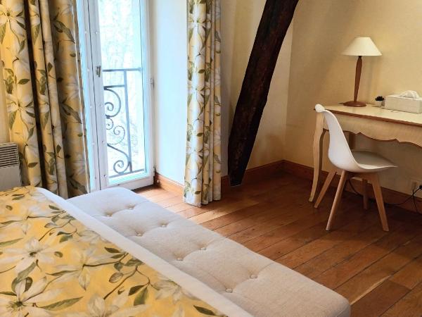 La Villa des Consuls - Gîte de tourisme de charme : photo 4 de la chambre grande chambre double (1er Étage)