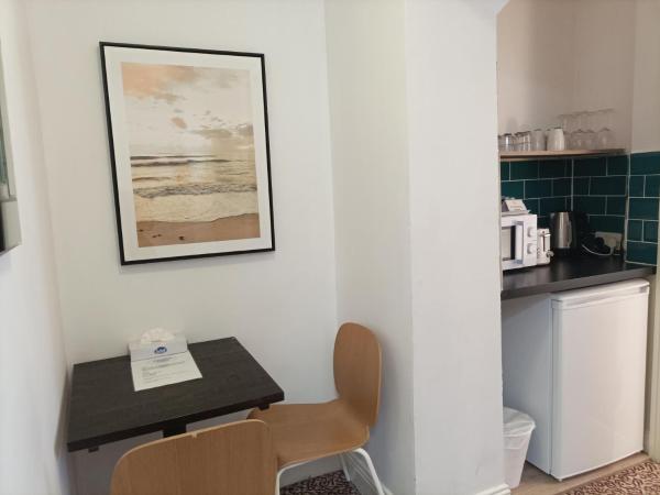 Tom Dick and Harriet's Accommodation : photo 1 de la chambre chambre familiale