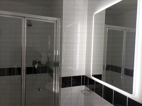 Tom Dick and Harriet's Accommodation : photo 3 de la chambre chambre triple supérieure