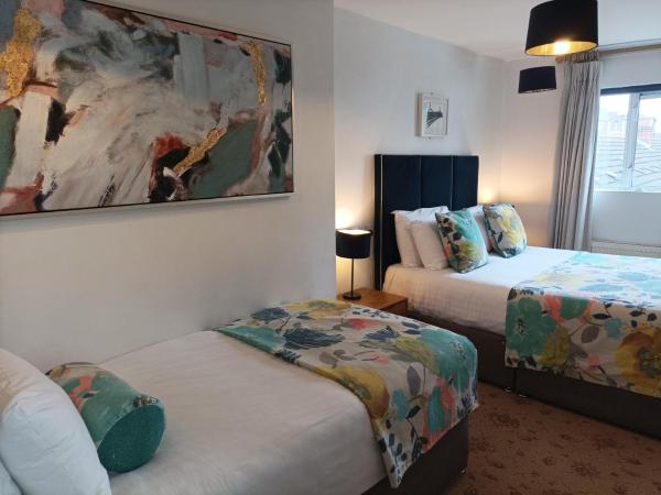 Tom Dick and Harriet's Accommodation : photo 2 de la chambre chambre triple supérieure