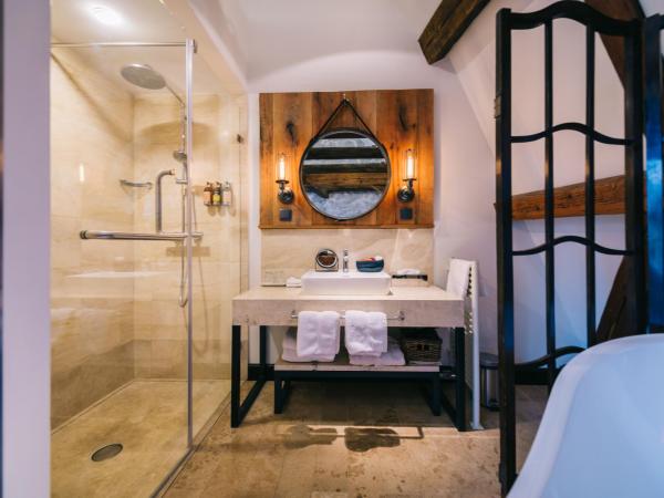 PEST-BUDA Design Hotel : photo 9 de la chambre suite junior avec terrasse