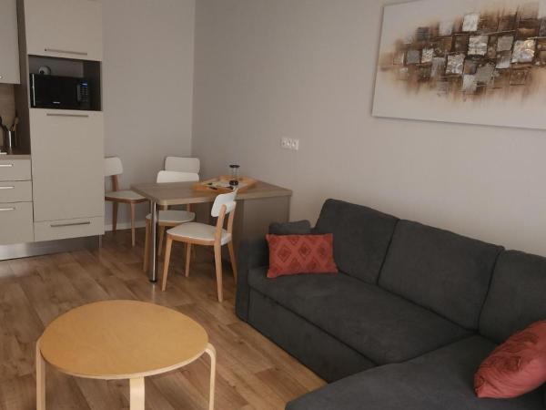 DOMITYS - Le Fil de Soie : photo 1 de la chambre appartement supérieur