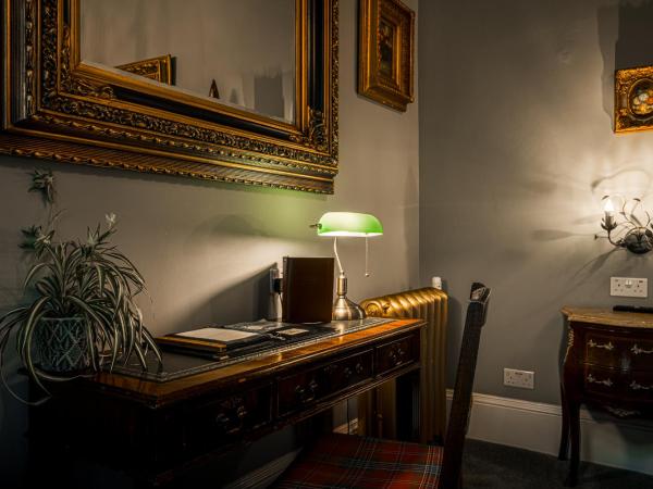 The Alamo Guest House : photo 3 de la chambre hébergement lit king-size supérieur