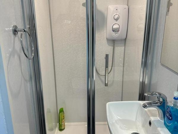 Aaran Central Guesthouse : photo 1 de la chambre petite chambre simple