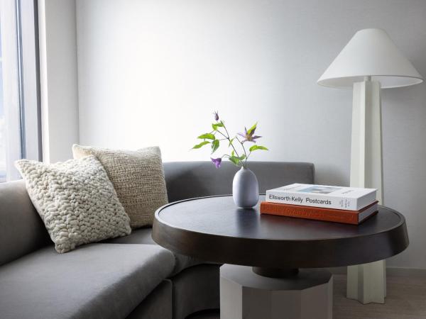 Kimpton Claret Hotel, an IHG Hotel : photo 8 de la chambre chambre standard