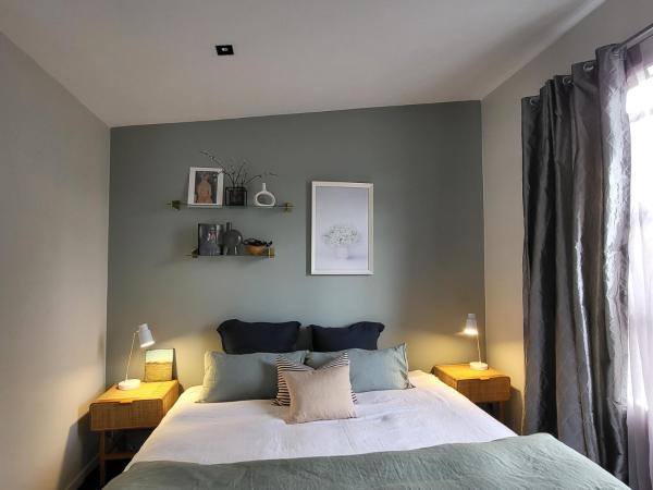 Artist Photographers Home Studio : photo 8 de la chambre chambre double ou lits jumeaux avec salle de bains privative