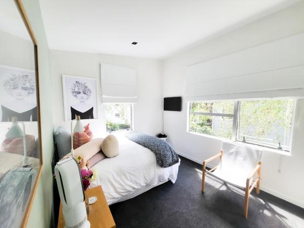 Inner City Sunny Bedroom : photo 7 de la chambre chambre simple - vue sur jardin