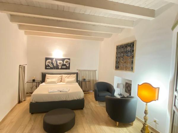 Allòft Palermo Rooms : photo 1 de la chambre chambre double avec salle de bains privative